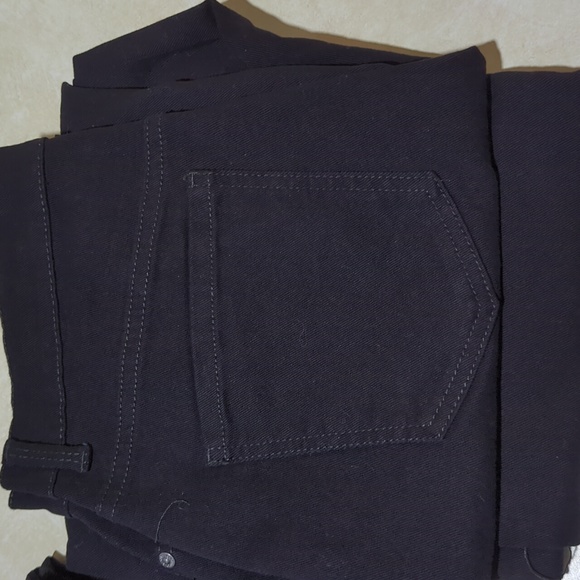 Gloria Vanderbilt Amanda Woman's Black size 10 short - Picture 6 of 8